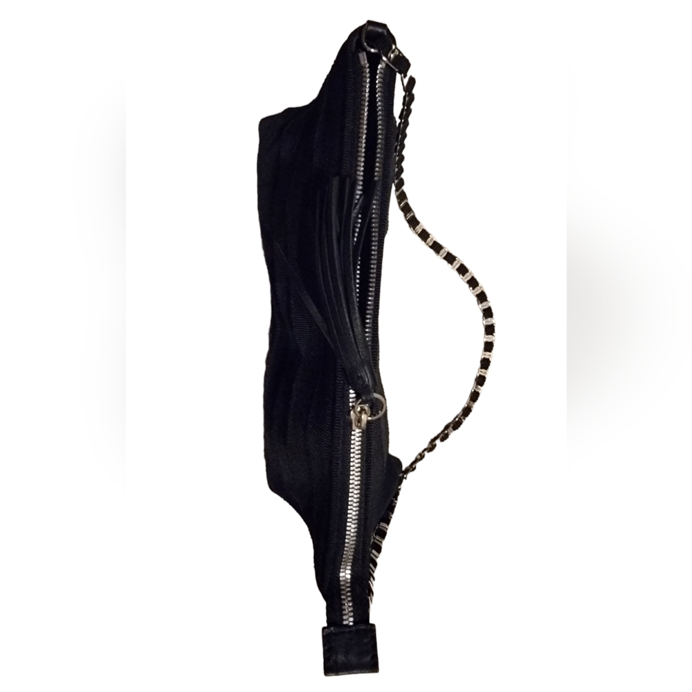 Salvatore Ferragamo Black Tiered Grosgrain Chain Shoulder Bag w/COA - Picture 4 of 9